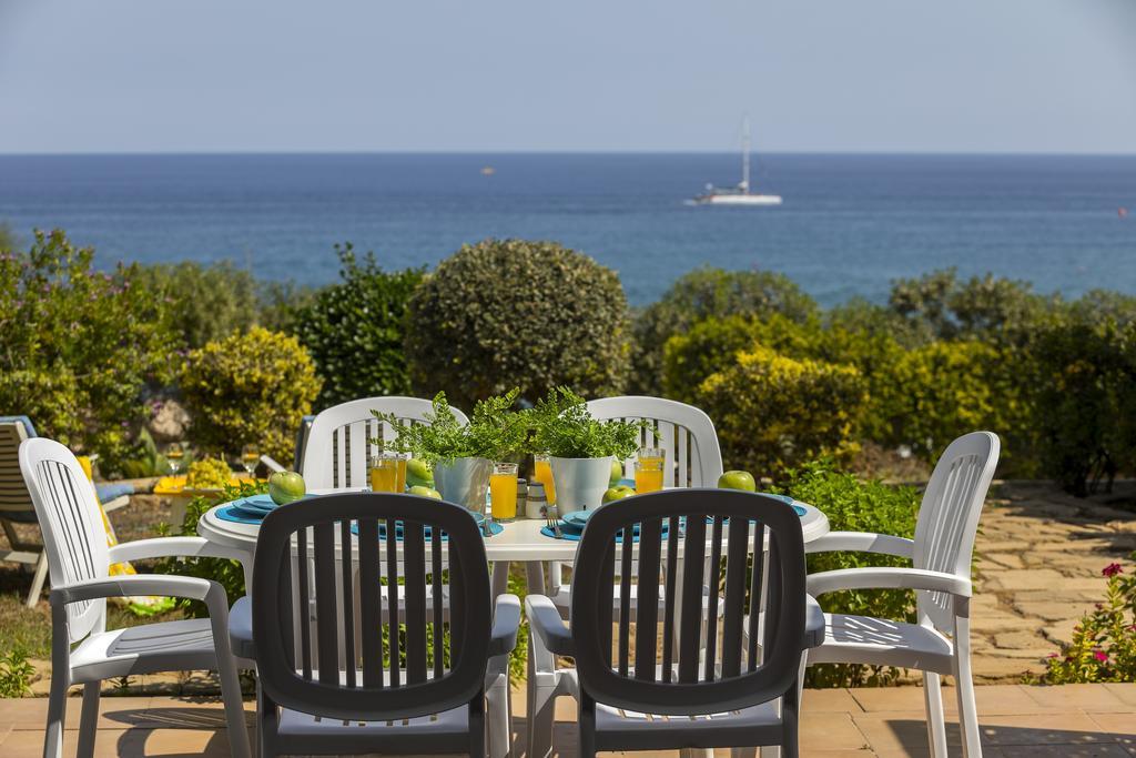 Protaras Beachfront Sirina Lina Suite Paralímni Kültér fotó